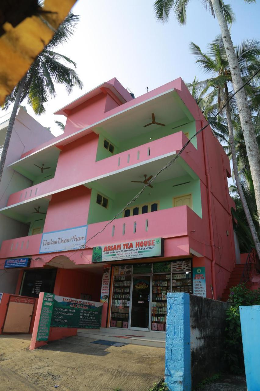 Shirleys Beach Hotel โกวาลัม ภายนอก รูปภาพ