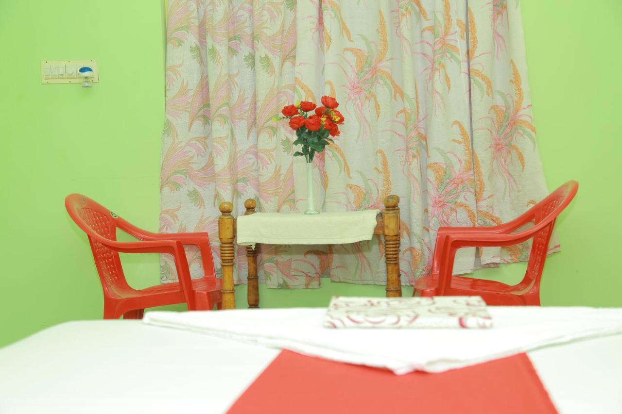 Shirleys Beach Hotel โกวาลัม ภายนอก รูปภาพ